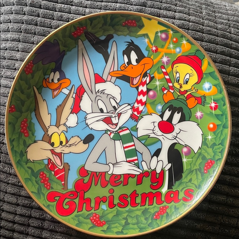 Looney Tunes Christmas Plate Limited Edition
